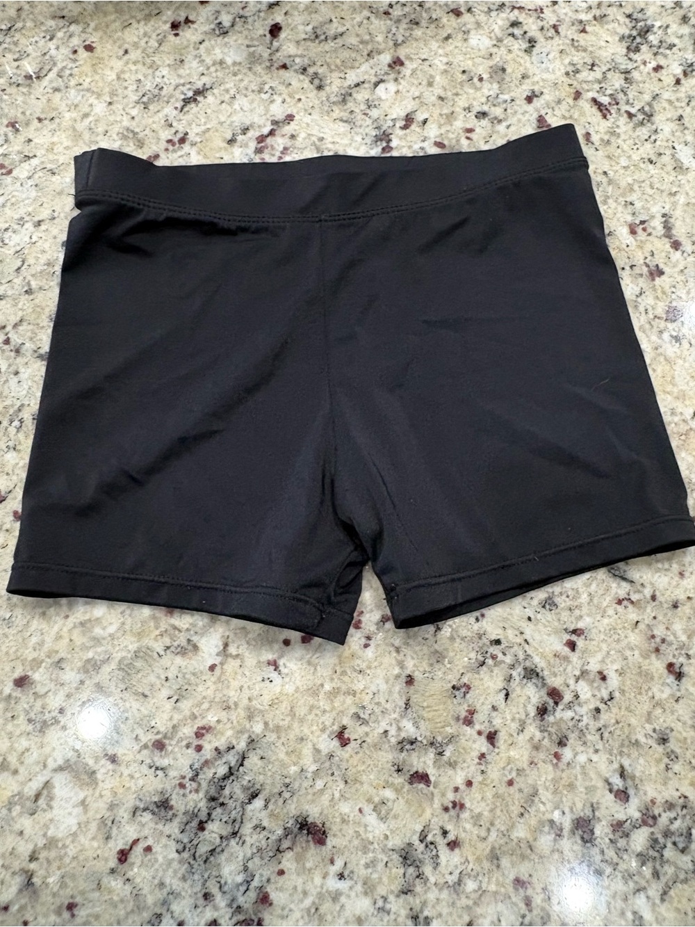 Black dance gym shorts Child’s Medium 7/8 GUC slight pilling on bottom Unbranded